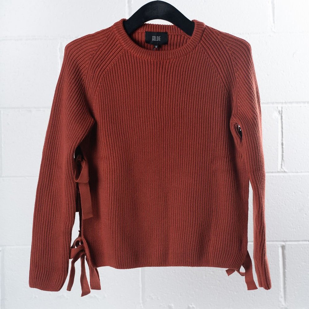 GOLDIE Jumper With Side Ties